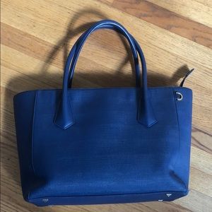 Dagmar Dove Tote bag Legend